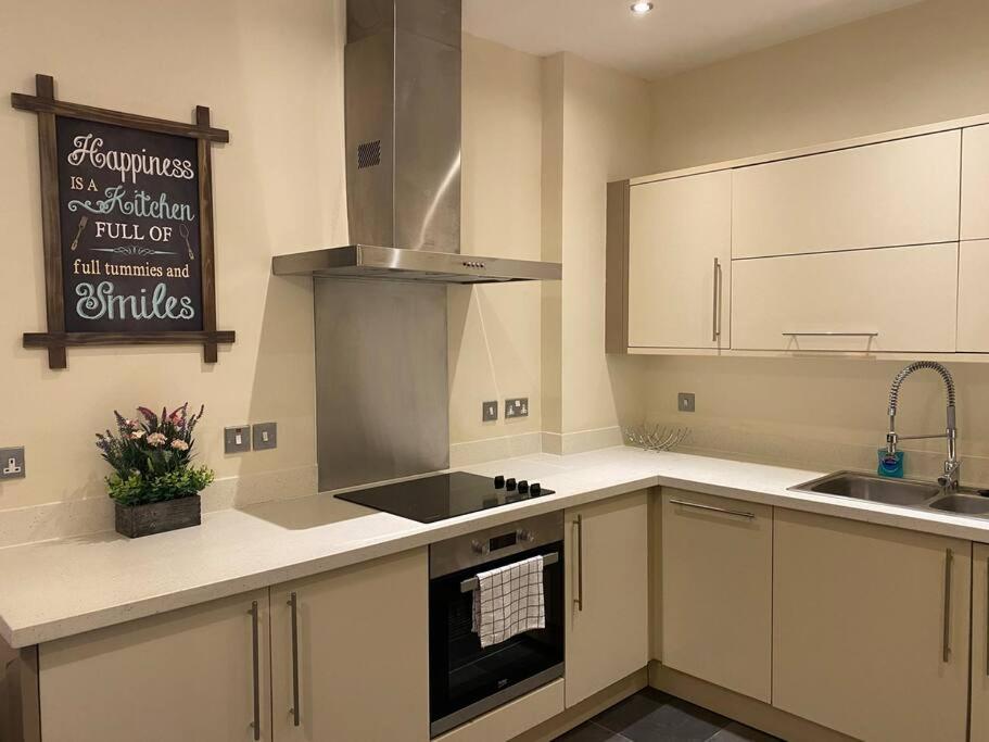 The Waterfront Suite Southport Extérieur photo